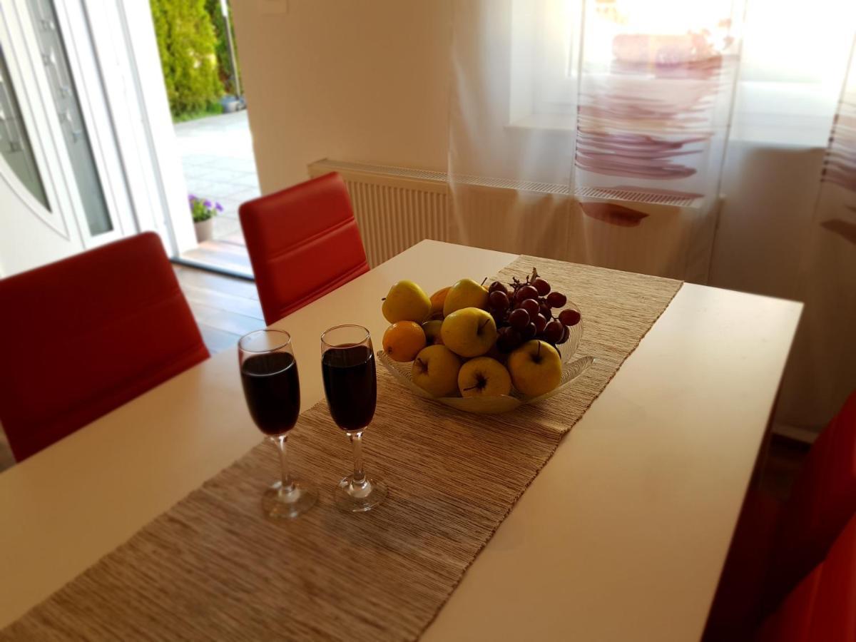 Apartment Marin Ogulin Bagian luar foto