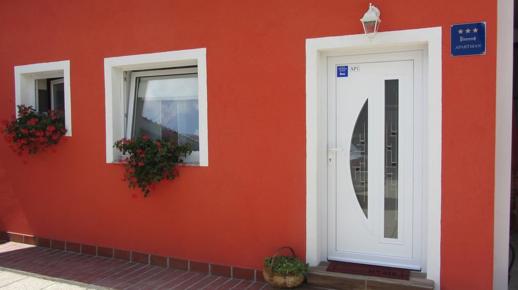 Apartment Marin Ogulin Bagian luar foto