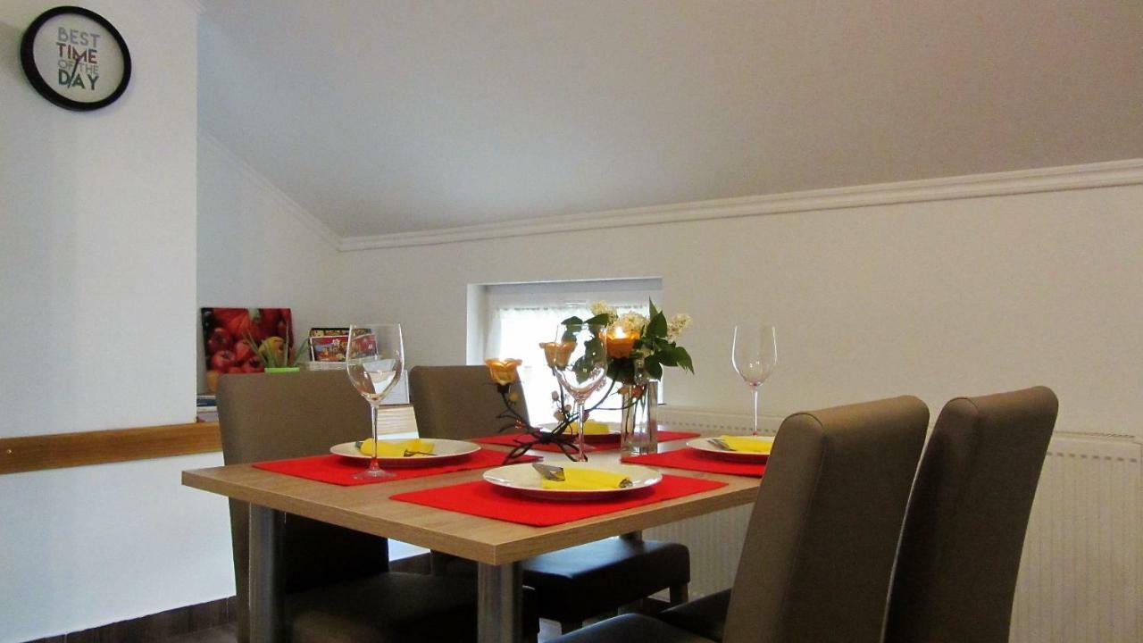 Apartment Marin Ogulin Bagian luar foto