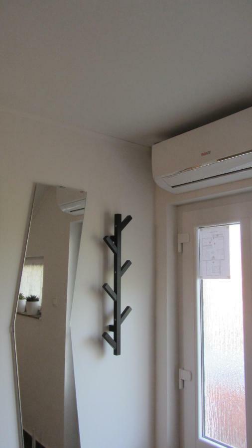 Apartment Marin Ogulin Bagian luar foto